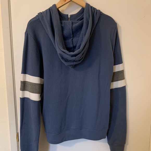 Victoria’s Secret Pink zip-up hoodie - Picture 2 of 3